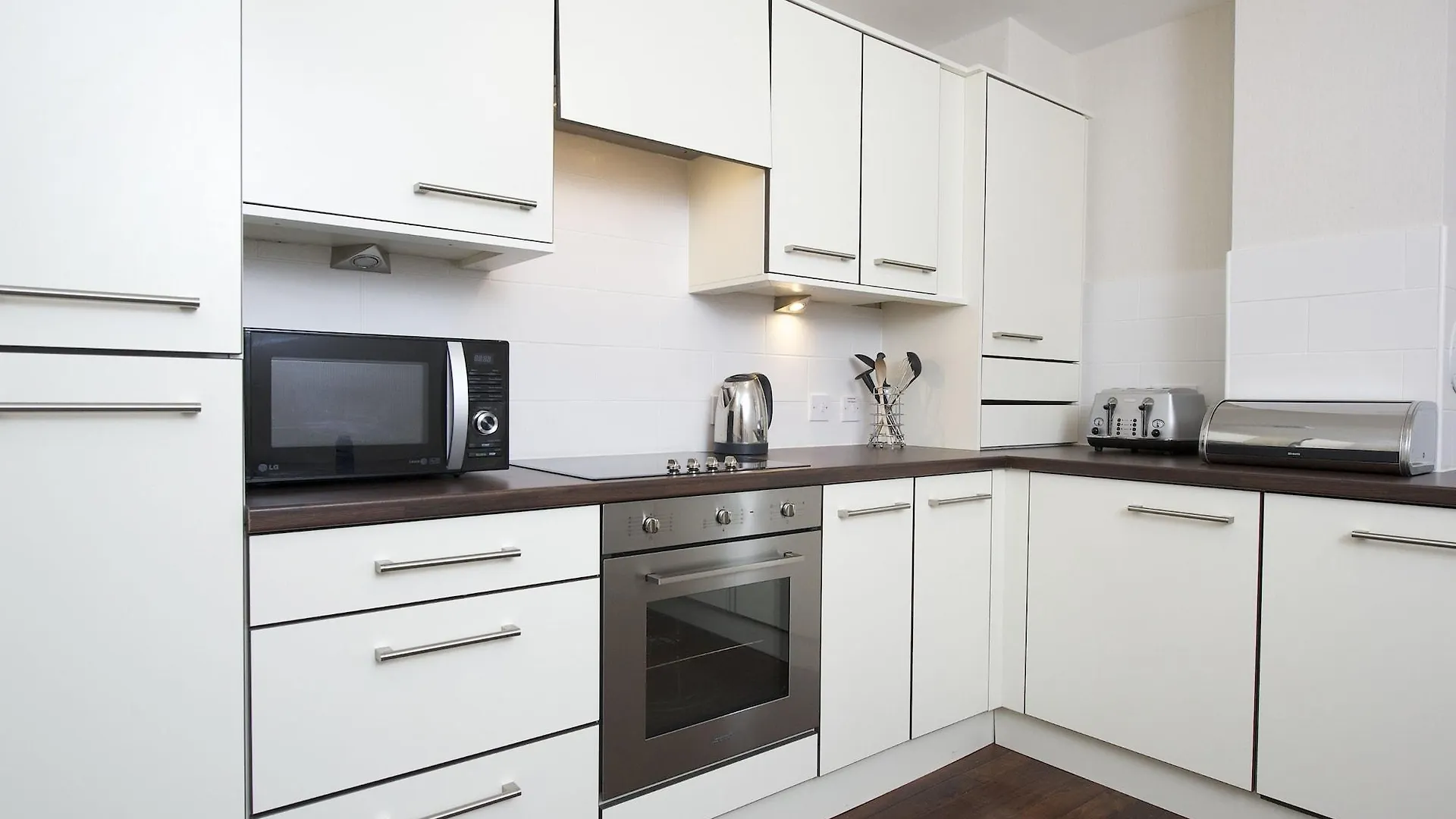**** Aparthotel The Knight Residence By Mansley EDI Verenigd Koninkrijk