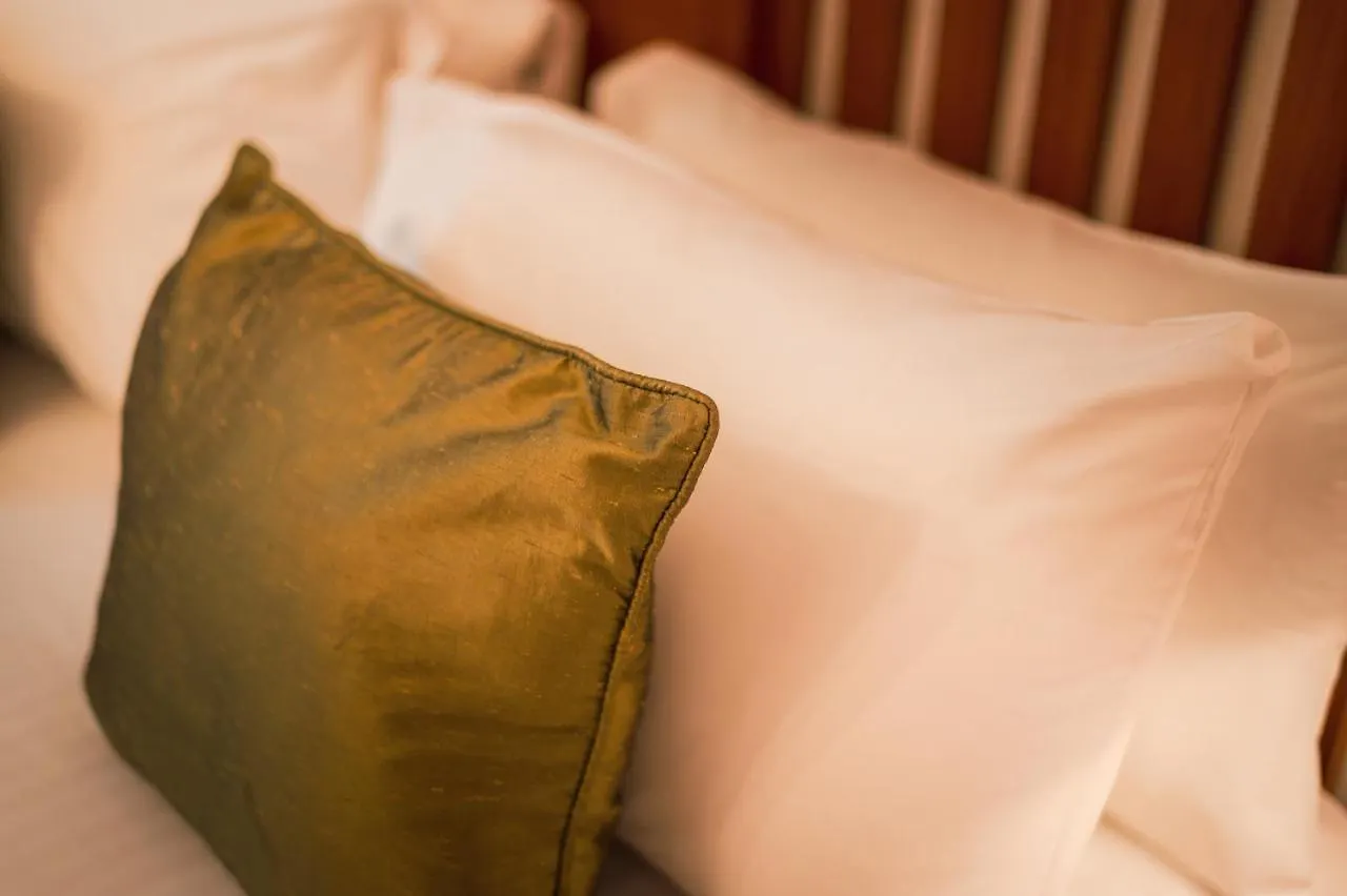 The Knight Residence By Mansley Edinburgh Aparthotel